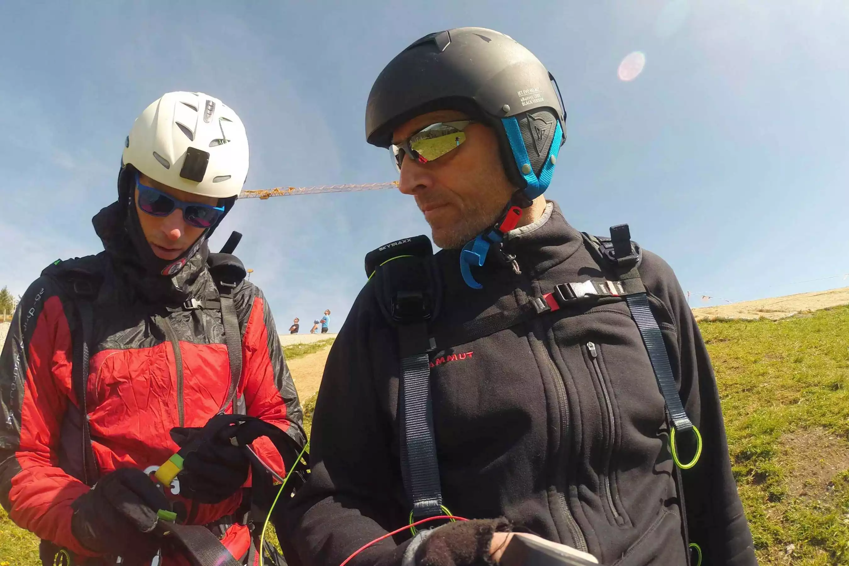 Gleitschirmfliegen Alpen Paraglider